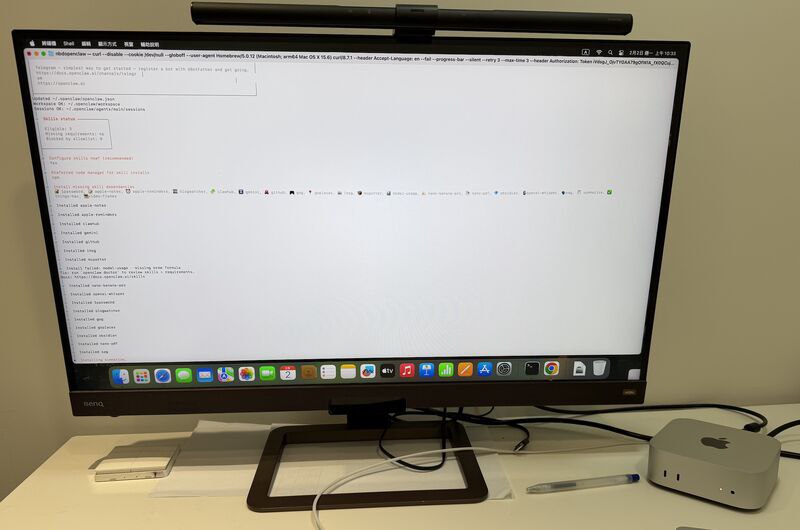 OpenClaw 如何部署在企業：我怎麼把 AI Agent 當成一個「全新的員工」又到了週六的資安主題關於 OpenClaw 雖然強大但是一開始我不敢將 OpenClaw 放在公司網路上不過看著那麼強的工具怎麼可能不手癢呢？所以我用一個新的想法…