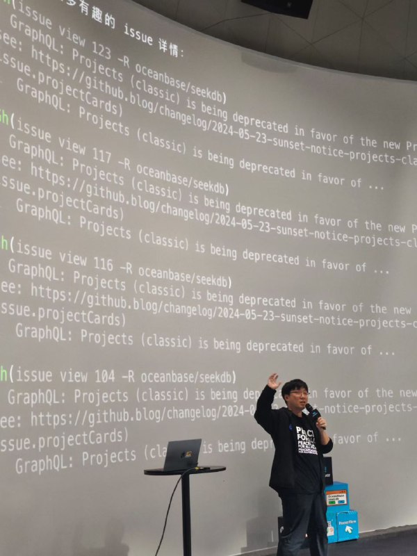 大哥昨天 0 行手搓 coding agent没有录播大哥说可以看看 